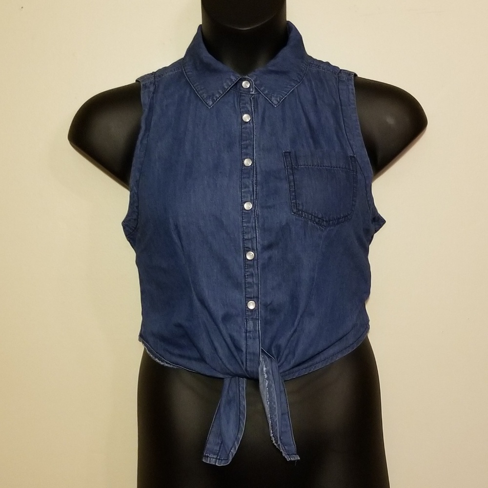 Forever 21 Premium Denim Crop top Blouse